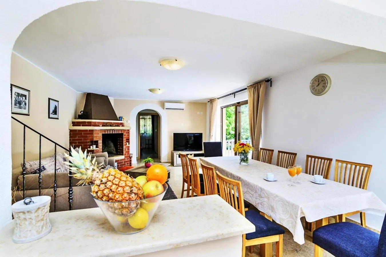 Villa Ferlini In Central Istria With Private 10000 M2 Garden Svetvinčenat