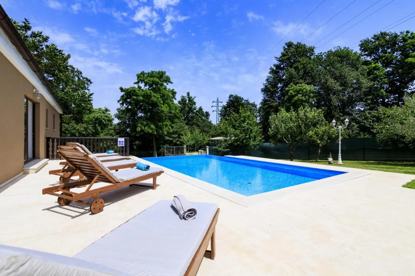 Villa Ferlini In Central Istria With Private 10000 M2 Garden Svetvinčenat