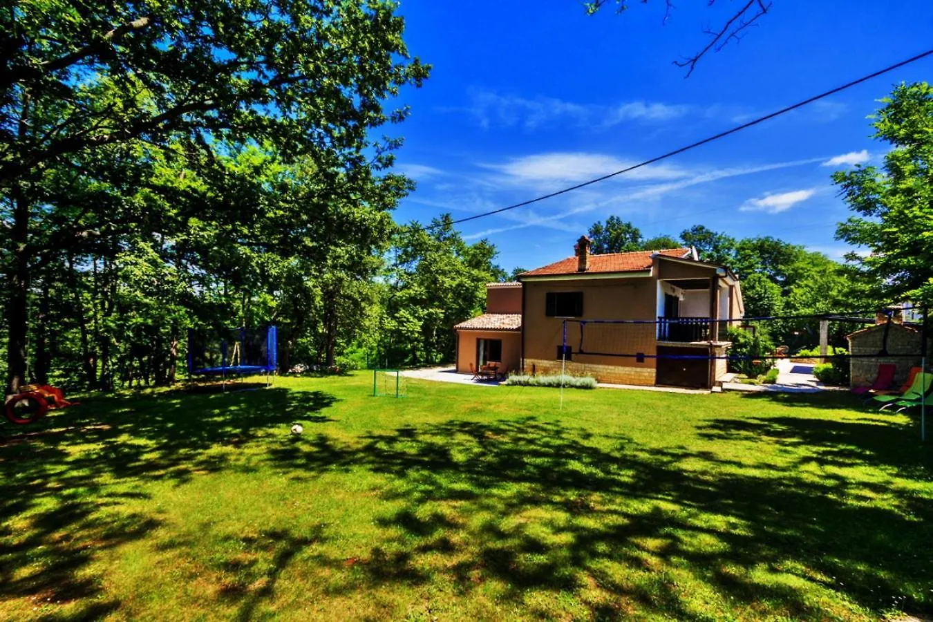 Villa Ferlini In Central Istria With Private 10000 M2 Garden location